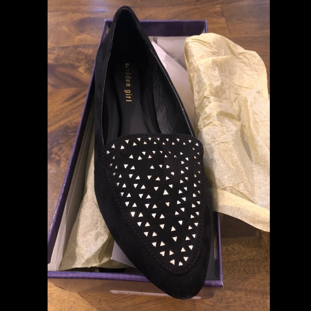 NWT Madden Girl Flats Size 8